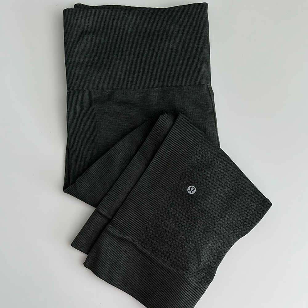 Lululemon Dark Green Leggings